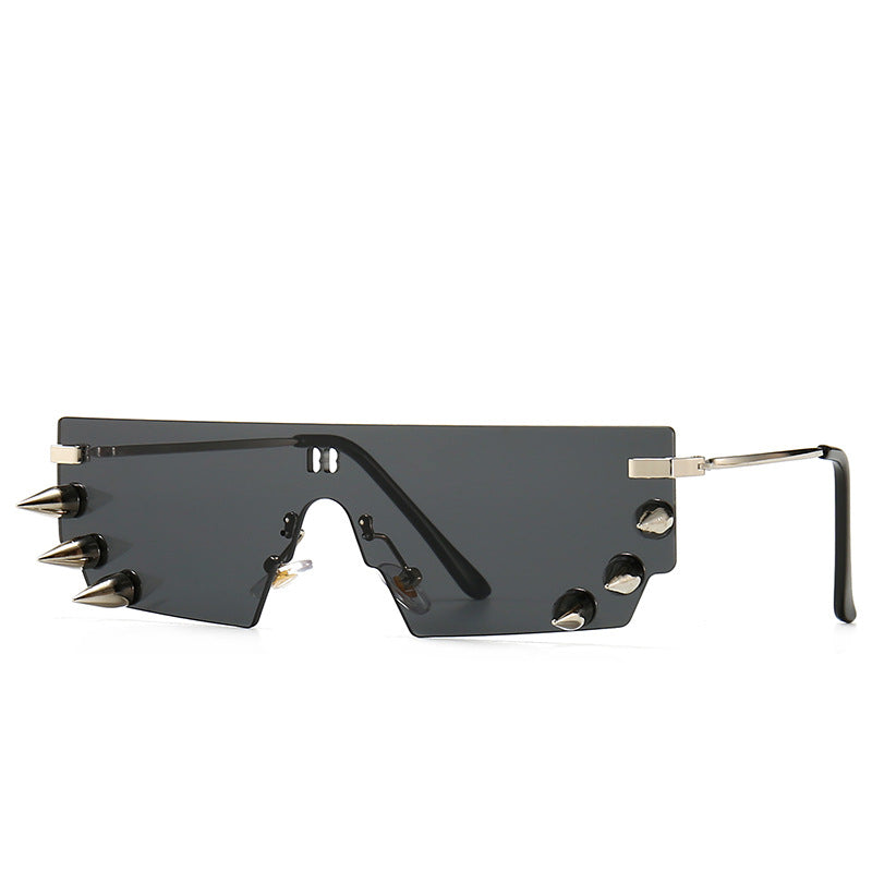 New Modern Retro Punk Rivets Exaggerated Funny Glasses