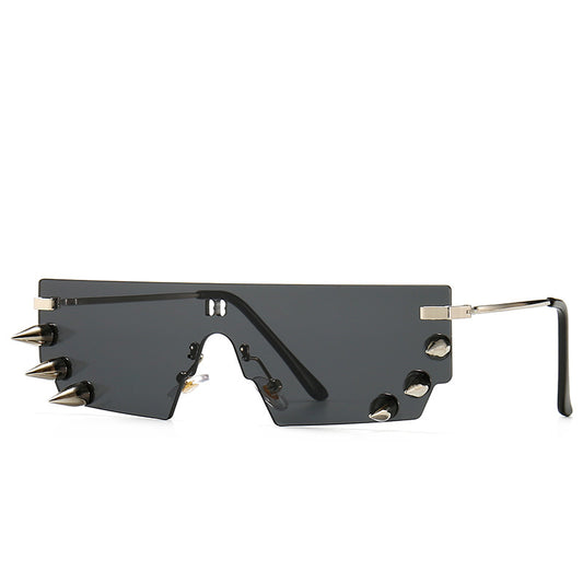 New Modern Retro Punk Rivets Exaggerated Funny Glasses